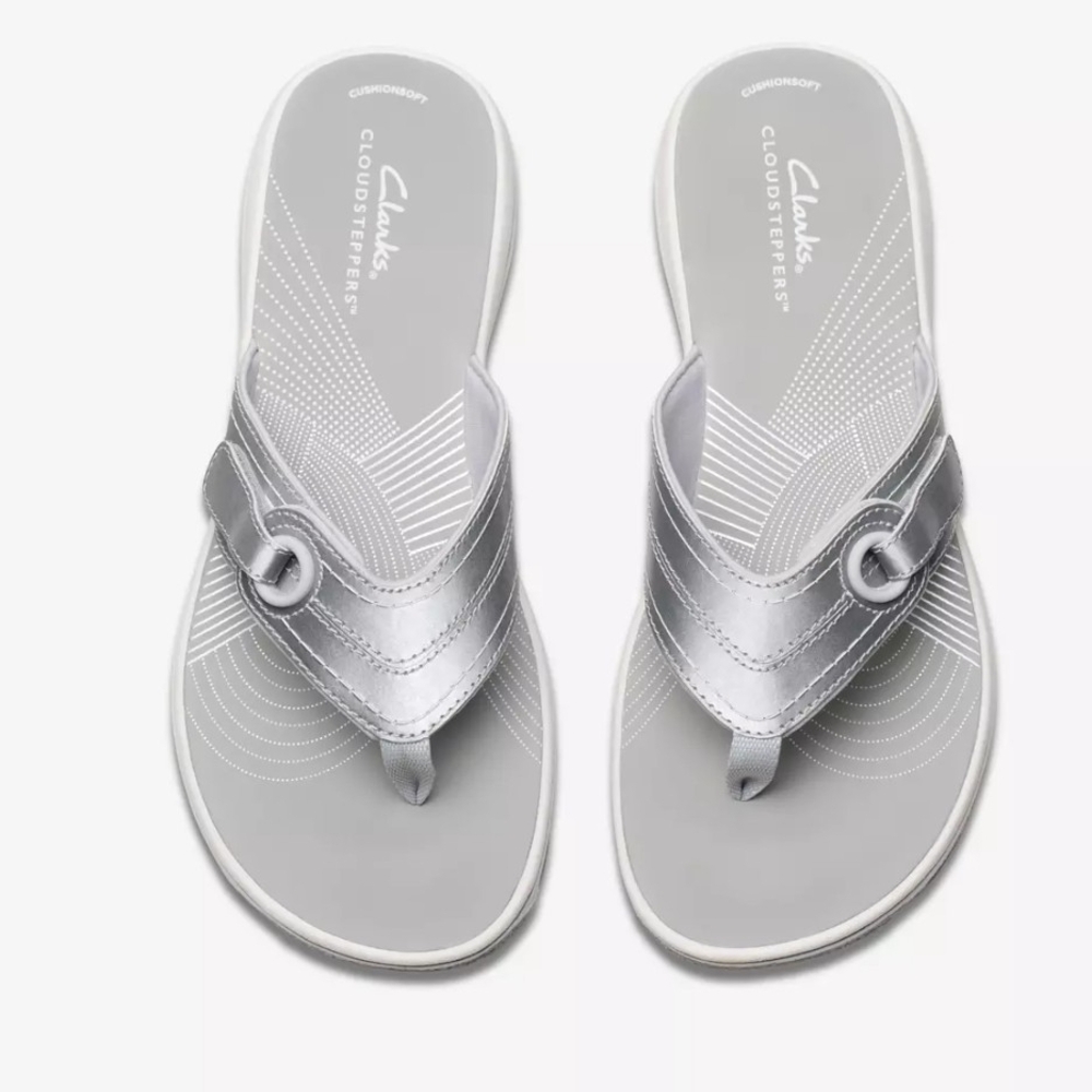 Clarks Silver Cloudsteppers Cushioned Thong Sandals